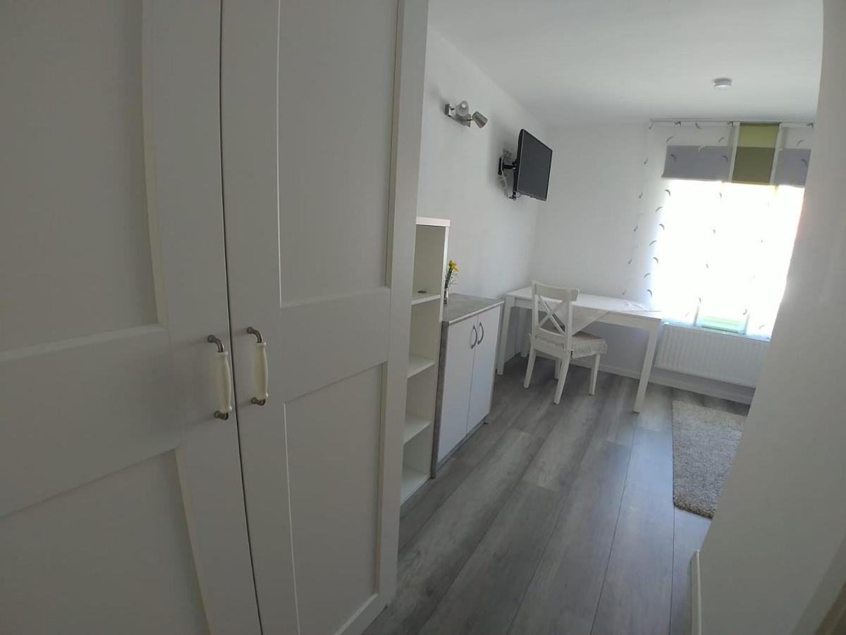 Apartmentvermietung Ingrid Bolkart - Landleben 6 Illertissen Luaran gambar