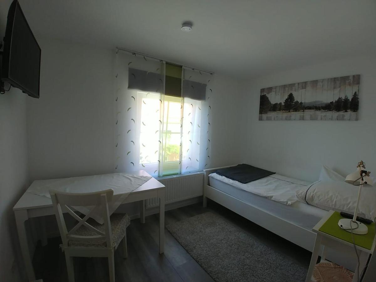 Apartmentvermietung Ingrid Bolkart - Landleben 6 Illertissen Luaran gambar